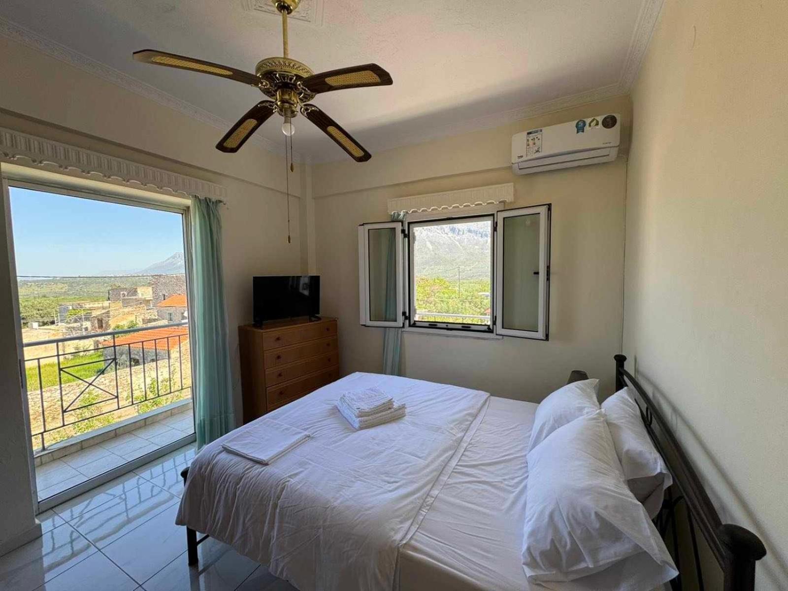 Santis Apartment Areópolisz Kültér fotó